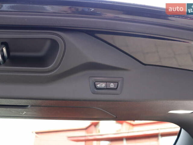 Черный БМВ X7, объемом двигателя 3 л и пробегом 164 тыс. км за 74900 $, фото 57 на Automoto.ua