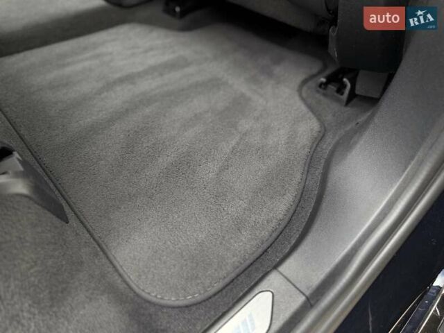 Черный БМВ X7, объемом двигателя 2.99 л и пробегом 118 тыс. км за 73800 $, фото 54 на Automoto.ua