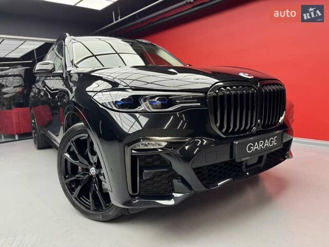 Черный БМВ X7, объемом двигателя 4.4 л и пробегом 88 тыс. км за 82900 $, фото 7 на Automoto.ua