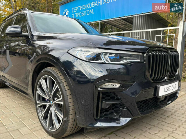 Черный БМВ X7, объемом двигателя 2.99 л и пробегом 102 тыс. км за 82800 $, фото 6 на Automoto.ua