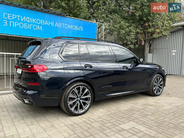 Черный БМВ X7, объемом двигателя 2.99 л и пробегом 102 тыс. км за 82800 $, фото 3 на Automoto.ua