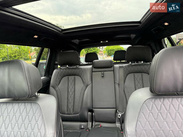 Чорний БМВ X7, об'ємом двигуна 2.99 л та пробігом 89 тис. км за 92000 $, фото 29 на Automoto.ua