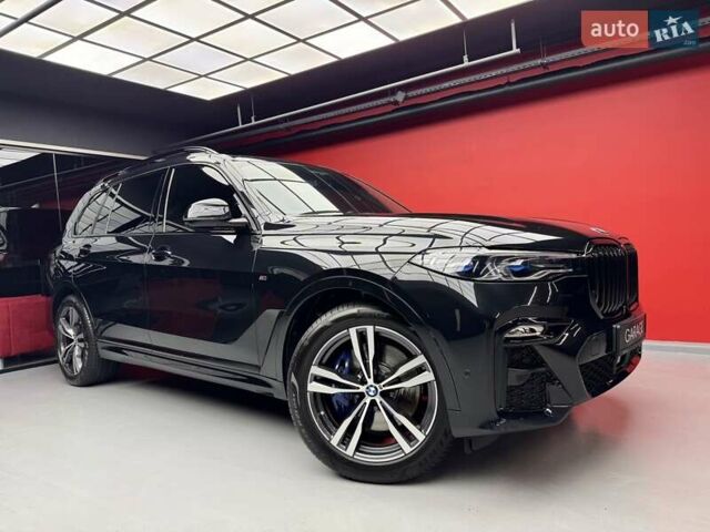 Черный БМВ X7, объемом двигателя 4.4 л и пробегом 33 тыс. км за 91900 $, фото 8 на Automoto.ua