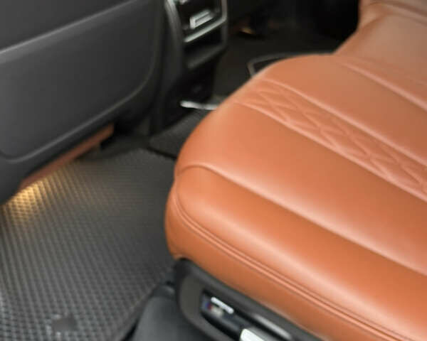 Чорний БМВ X7, об'ємом двигуна 3 л та пробігом 47 тис. км за 90000 $, фото 7 на Automoto.ua