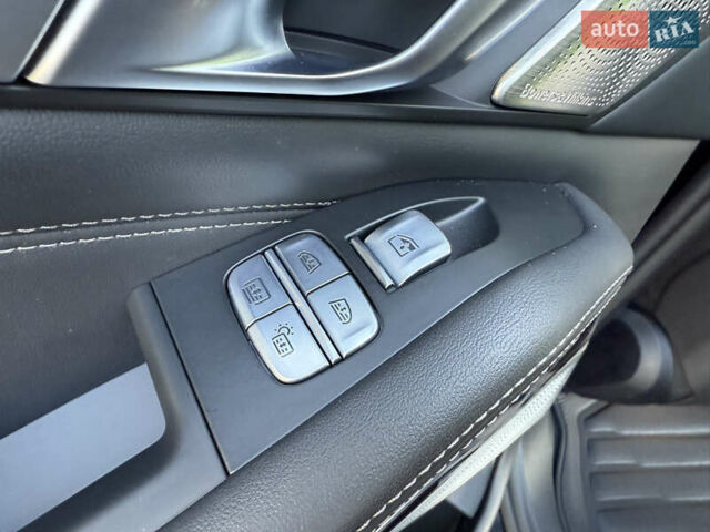 Черный БМВ X7, объемом двигателя 4.39 л и пробегом 29 тыс. км за 81500 $, фото 53 на Automoto.ua