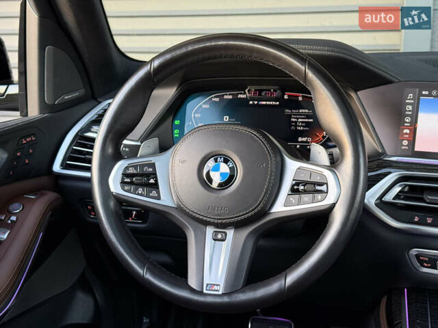 Черный БМВ X7, объемом двигателя 2.99 л и пробегом 87 тыс. км за 88500 $, фото 20 на Automoto.ua