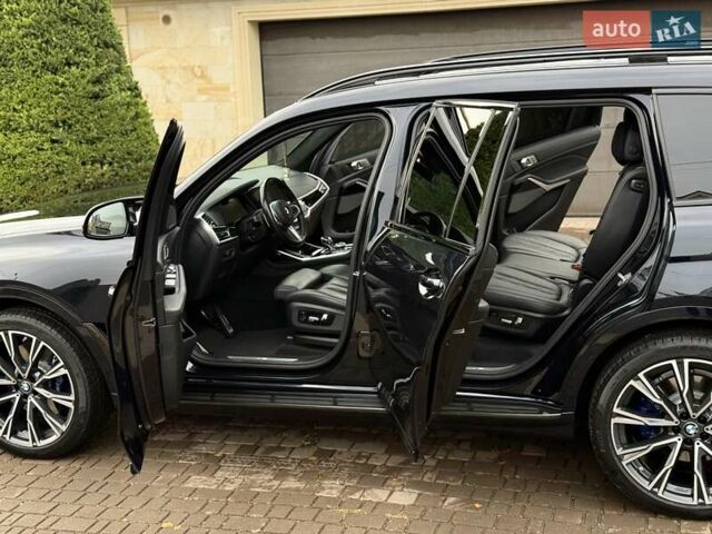 Черный БМВ X7, объемом двигателя 2.99 л и пробегом 118 тыс. км за 73800 $, фото 37 на Automoto.ua