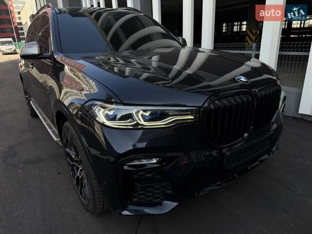 Черный БМВ X7, объемом двигателя 4.39 л и пробегом 182 тыс. км за 71000 $, фото 14 на Automoto.ua
