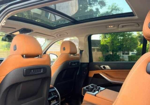 Черный БМВ X7, объемом двигателя 3 л и пробегом 67 тыс. км за 23500 $, фото 7 на Automoto.ua