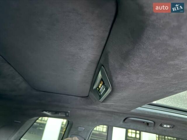 Черный БМВ X7, объемом двигателя 4.39 л и пробегом 182 тыс. км за 71000 $, фото 19 на Automoto.ua