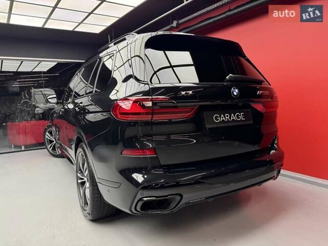 Черный БМВ X7, объемом двигателя 4.4 л и пробегом 33 тыс. км за 91900 $, фото 13 на Automoto.ua