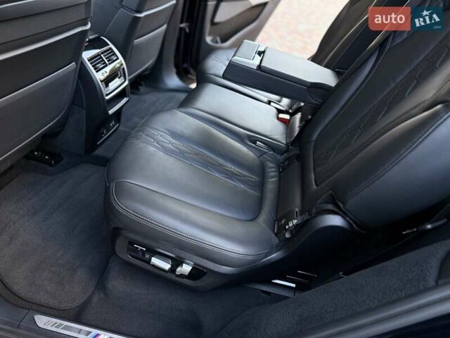 Черный БМВ X7, объемом двигателя 2.99 л и пробегом 117 тыс. км за 75950 $, фото 72 на Automoto.ua