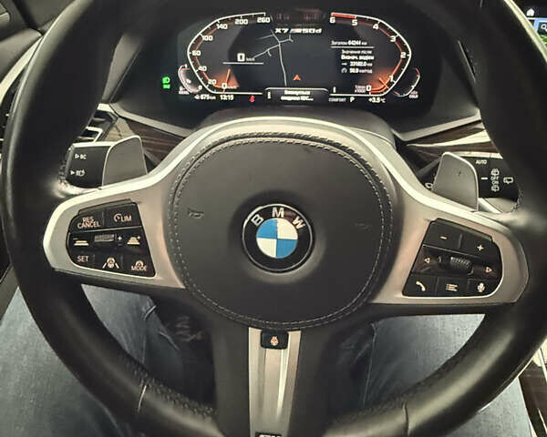 Черный БМВ X7, объемом двигателя 2.99 л и пробегом 60 тыс. км за 94500 $, фото 12 на Automoto.ua