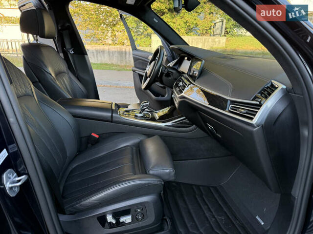 Черный БМВ X7, объемом двигателя 4.39 л и пробегом 29 тыс. км за 81500 $, фото 67 на Automoto.ua