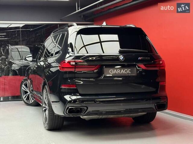 Черный БМВ X7, объемом двигателя 4.4 л и пробегом 33 тыс. км за 91900 $, фото 15 на Automoto.ua