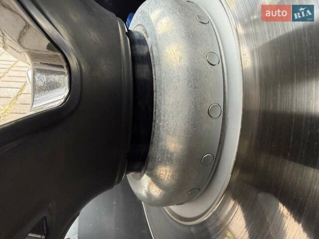 Черный БМВ X7, объемом двигателя 2.99 л и пробегом 118 тыс. км за 73800 $, фото 31 на Automoto.ua