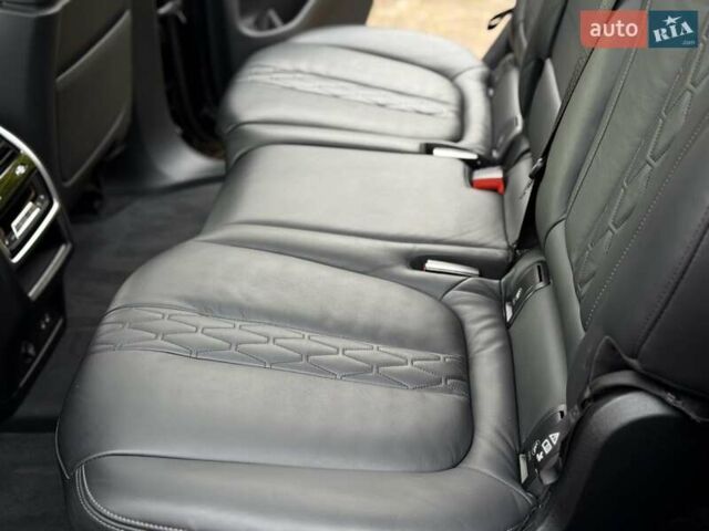 Черный БМВ X7, объемом двигателя 2.99 л и пробегом 118 тыс. км за 73800 $, фото 44 на Automoto.ua