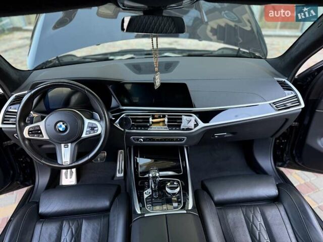 Черный БМВ X7, объемом двигателя 2.99 л и пробегом 117 тыс. км за 75950 $, фото 64 на Automoto.ua