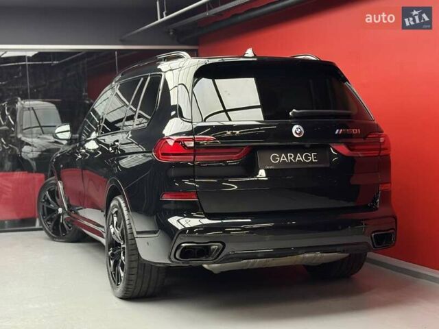 Черный БМВ X7, объемом двигателя 4.4 л и пробегом 88 тыс. км за 82900 $, фото 20 на Automoto.ua