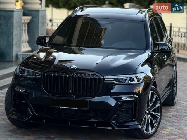 Черный БМВ X7, объемом двигателя 2.99 л и пробегом 117 тыс. км за 75950 $, фото 3 на Automoto.ua