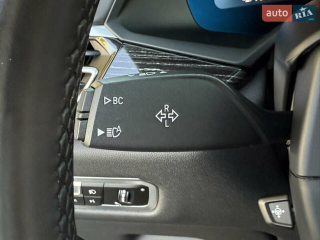 Черный БМВ X7, объемом двигателя 4.39 л и пробегом 29 тыс. км за 81500 $, фото 84 на Automoto.ua