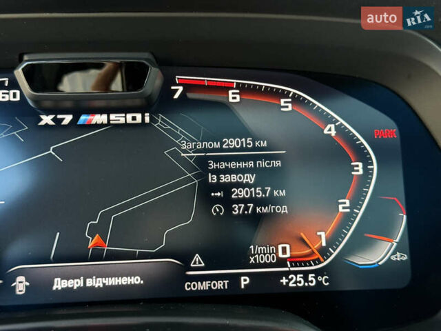 Черный БМВ X7, объемом двигателя 4.39 л и пробегом 29 тыс. км за 81500 $, фото 74 на Automoto.ua