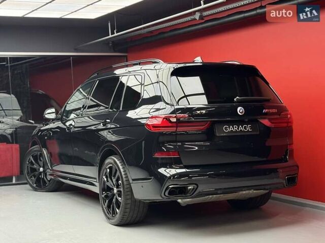 Черный БМВ X7, объемом двигателя 4.4 л и пробегом 88 тыс. км за 82900 $, фото 21 на Automoto.ua