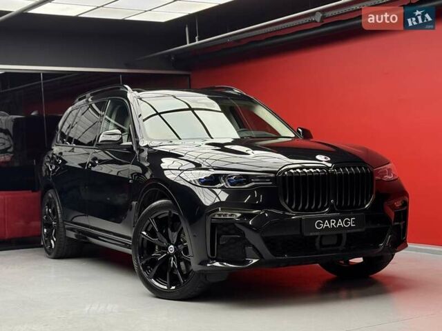 Черный БМВ X7, объемом двигателя 4.4 л и пробегом 88 тыс. км за 82900 $, фото 10 на Automoto.ua
