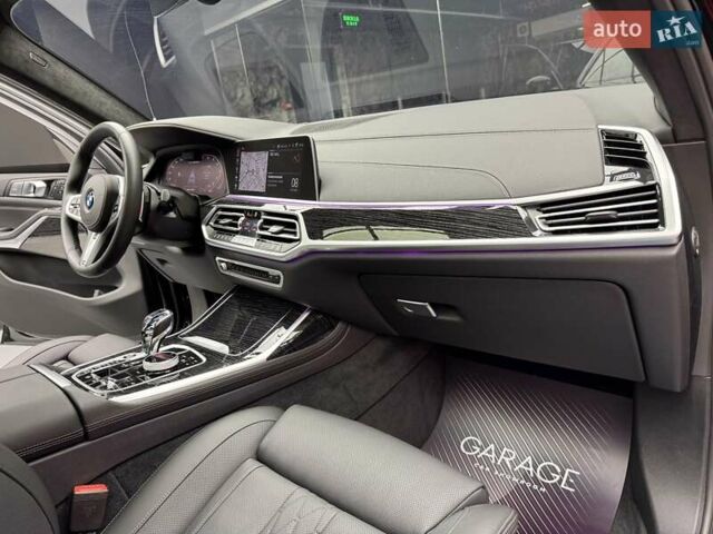 Черный БМВ X7, объемом двигателя 4.4 л и пробегом 33 тыс. км за 91900 $, фото 55 на Automoto.ua