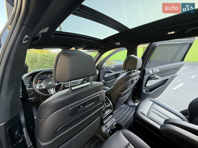 Черный БМВ X7, объемом двигателя 4.39 л и пробегом 29 тыс. км за 81500 $, фото 56 на Automoto.ua