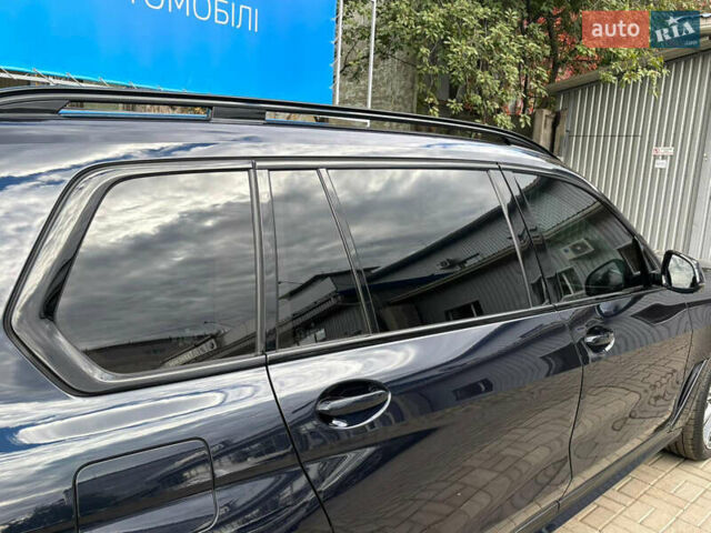 Черный БМВ X7, объемом двигателя 2.99 л и пробегом 102 тыс. км за 82800 $, фото 8 на Automoto.ua