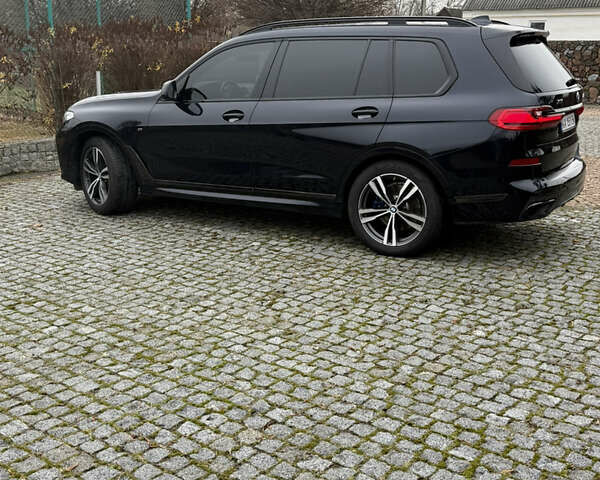 Черный БМВ X7, объемом двигателя 2.99 л и пробегом 60 тыс. км за 94500 $, фото 3 на Automoto.ua