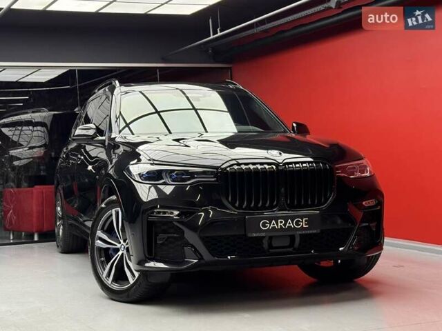 Черный БМВ X7, объемом двигателя 4.4 л и пробегом 33 тыс. км за 91900 $, фото 9 на Automoto.ua