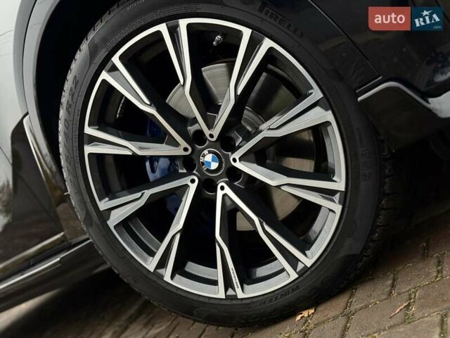 Черный БМВ X7, объемом двигателя 2.99 л и пробегом 118 тыс. км за 73800 $, фото 13 на Automoto.ua