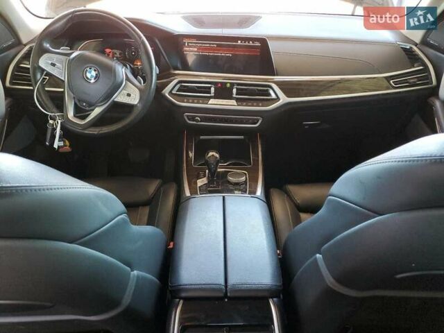 Черный БМВ X7, объемом двигателя 3 л и пробегом 105 тыс. км за 30000 $, фото 6 на Automoto.ua