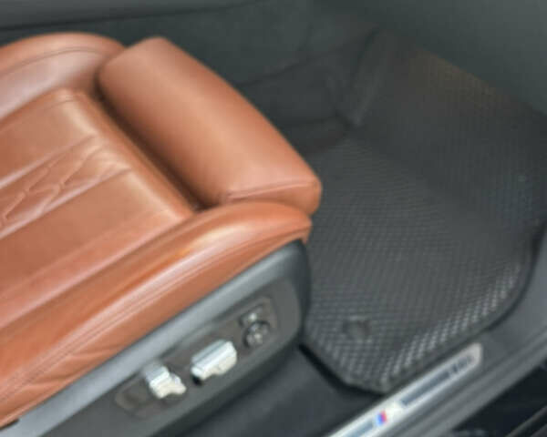 Чорний БМВ X7, об'ємом двигуна 3 л та пробігом 47 тис. км за 90000 $, фото 13 на Automoto.ua