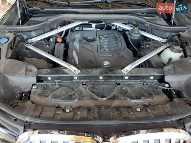 Черный БМВ X7, объемом двигателя 3 л и пробегом 105 тыс. км за 30000 $, фото 10 на Automoto.ua
