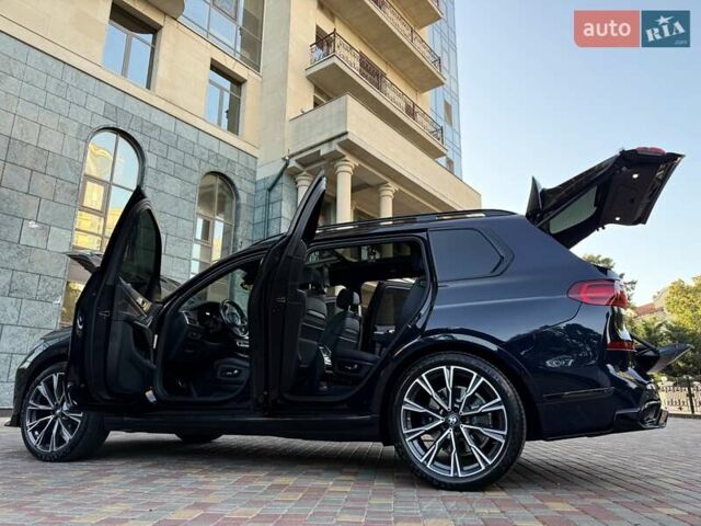 Черный БМВ X7, объемом двигателя 2.99 л и пробегом 117 тыс. км за 75950 $, фото 58 на Automoto.ua