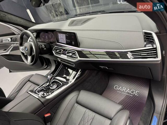 Черный БМВ X7, объемом двигателя 4.4 л и пробегом 33 тыс. км за 91900 $, фото 56 на Automoto.ua