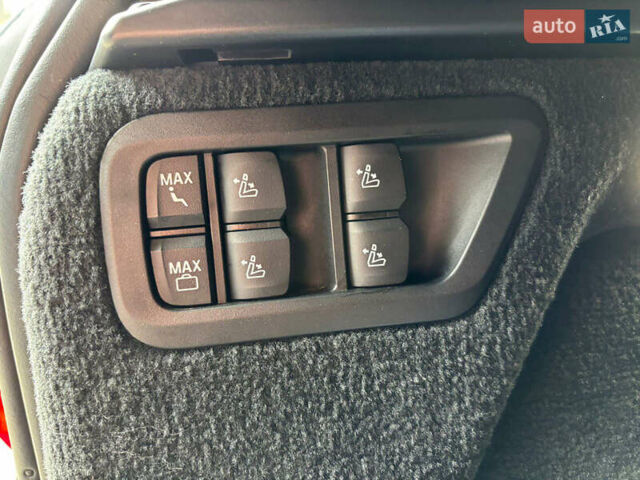 Черный БМВ X7, объемом двигателя 2.99 л и пробегом 102 тыс. км за 82800 $, фото 40 на Automoto.ua