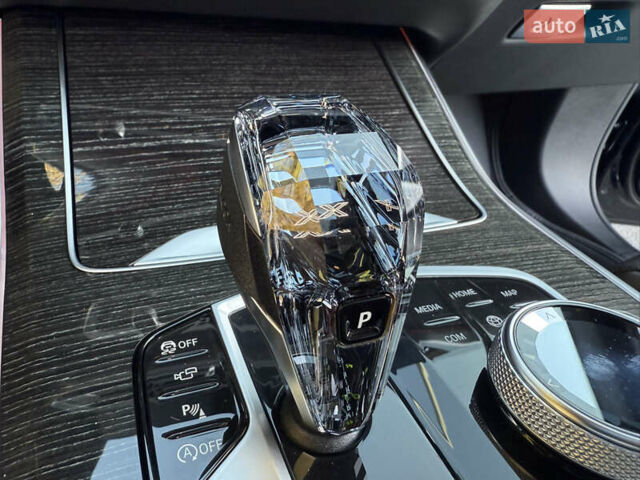 Черный БМВ X7, объемом двигателя 4.39 л и пробегом 29 тыс. км за 81500 $, фото 82 на Automoto.ua