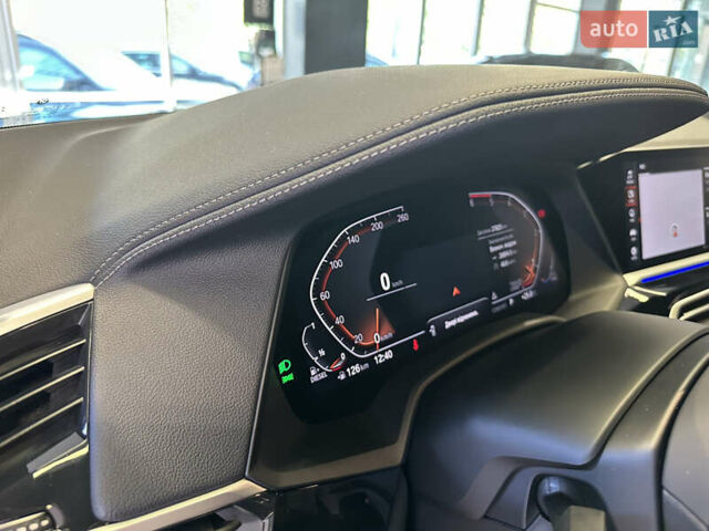 Черный БМВ X7, объемом двигателя 2.99 л и пробегом 37 тыс. км за 87000 $, фото 25 на Automoto.ua