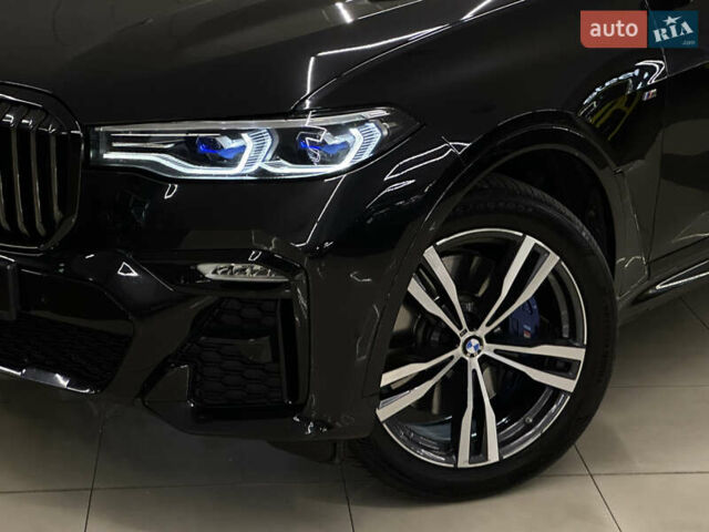 Черный БМВ X7, объемом двигателя 3 л и пробегом 96 тыс. км за 99999 $, фото 11 на Automoto.ua