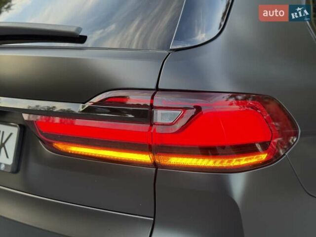 Черный БМВ X7, объемом двигателя 3 л и пробегом 88 тыс. км за 69999 $, фото 14 на Automoto.ua