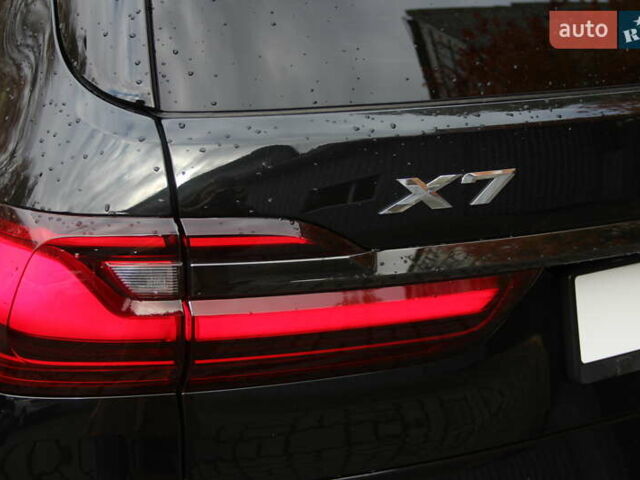 Чорний БМВ X7, об'ємом двигуна 2.99 л та пробігом 85 тис. км за 92000 $, фото 5 на Automoto.ua