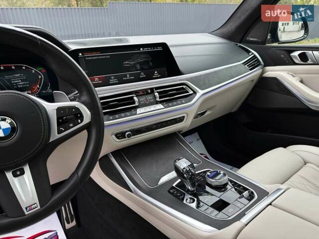 Черный БМВ X7, объемом двигателя 3 л и пробегом 110 тыс. км за 96499 $, фото 57 на Automoto.ua