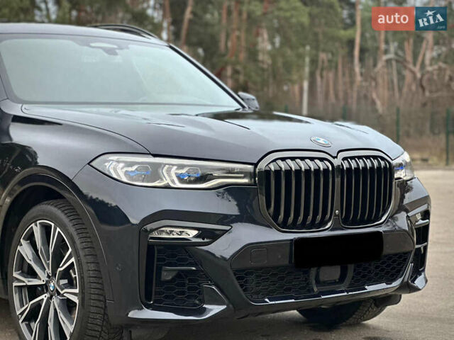 Черный БМВ X7, объемом двигателя 2.99 л и пробегом 41 тыс. км за 89900 $, фото 3 на Automoto.ua