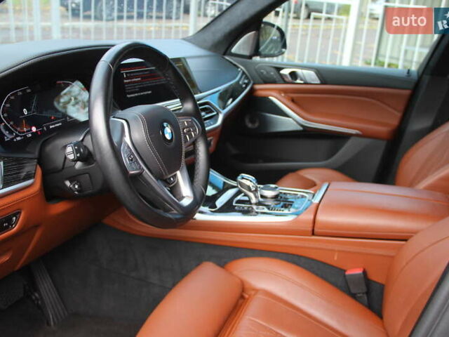 Чорний БМВ X7, об'ємом двигуна 2.99 л та пробігом 85 тис. км за 92000 $, фото 6 на Automoto.ua