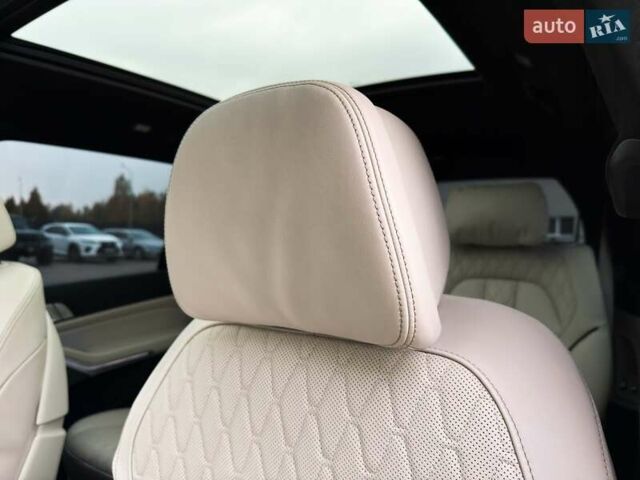 Черный БМВ X7, объемом двигателя 3 л и пробегом 110 тыс. км за 96499 $, фото 49 на Automoto.ua