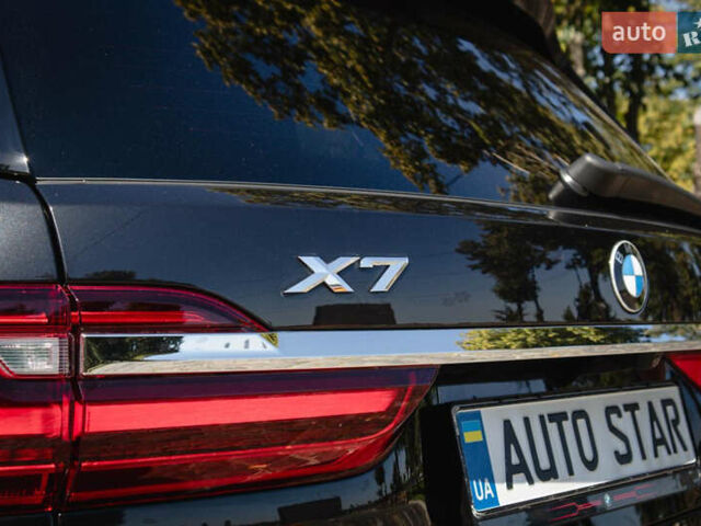 Черный БМВ X7, объемом двигателя 3 л и пробегом 64 тыс. км за 73500 $, фото 16 на Automoto.ua
